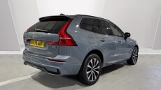 Volvo XC60 2.0 B5P Plus Dark 5dr AWD Geartronic Petrol Estate